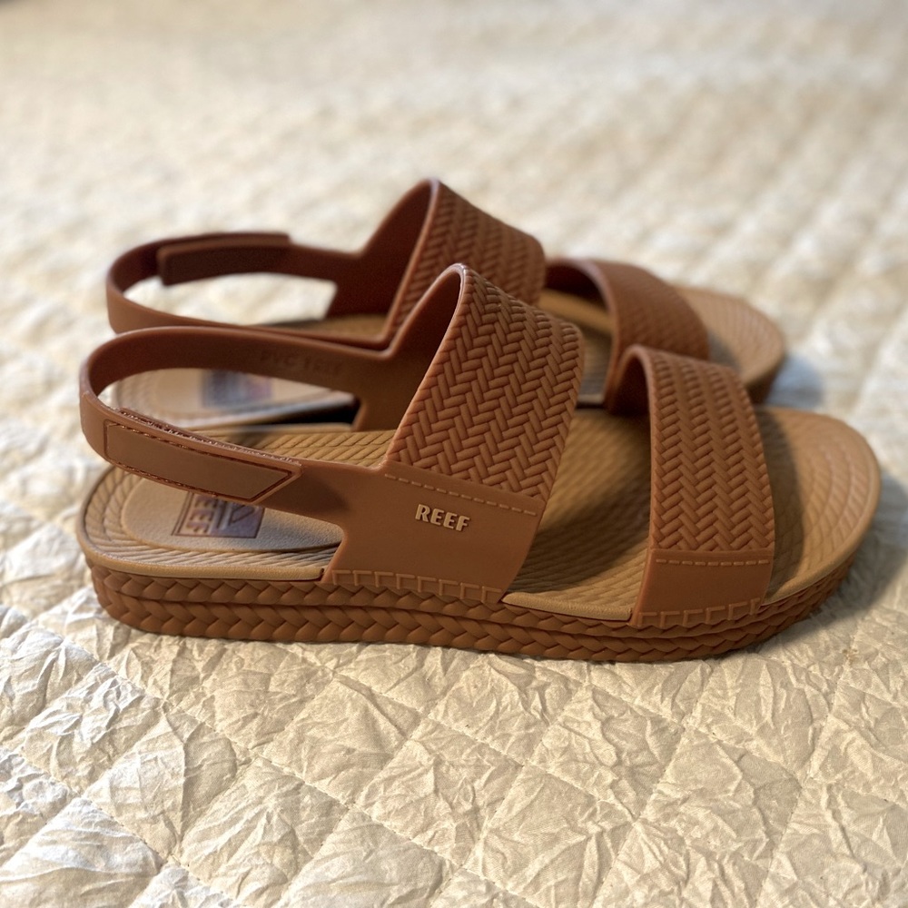 Reef Water Vista sandals